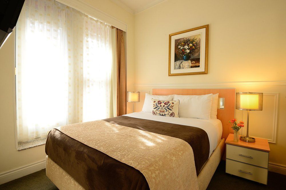 Parc Suites Hotel Монреаль Экстерьер фото
